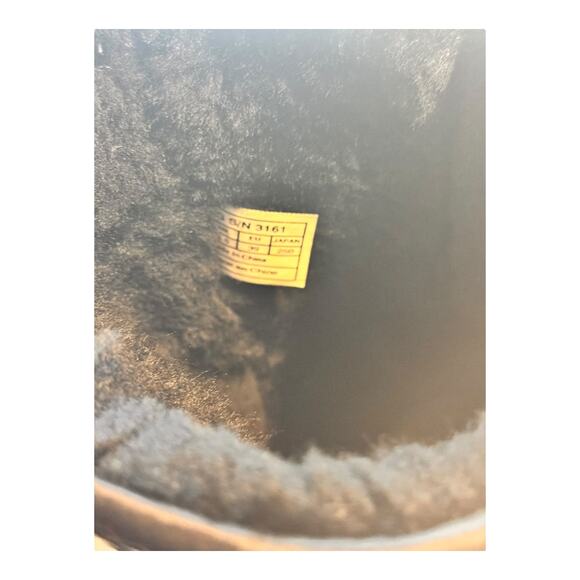 UGG Classic Short Sequin boot women’s size 8 black - Picture 7 of 10